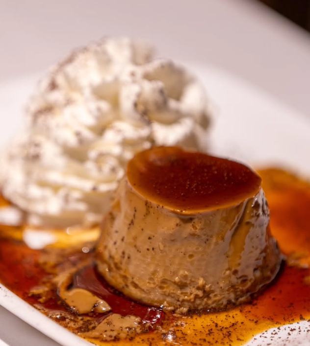 Amb qui compartiries les nostres postres? 🍮 Mencional en comentaris 🤍