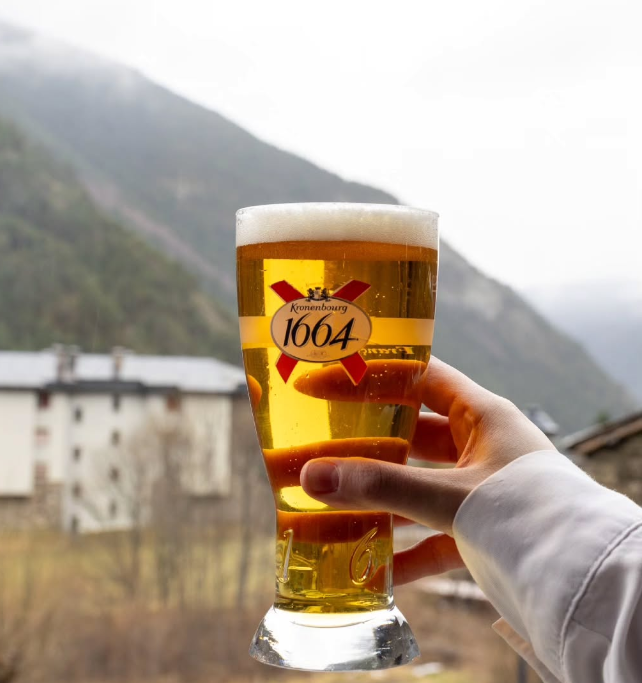 Mai és un mal dia per gaudir d'una cervesa mentre contemplem les vistes que ens ofereix Llorts ⛰️❤️🍻